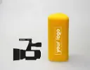 Antivientos triangular premium con logotipos – para micrófono de cámara